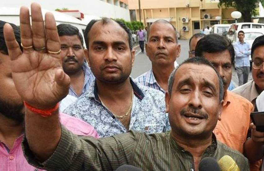 uttar pradesh, up government, engaged, save the accused, instead of law, rape accused, rape, unnav rape case, yogi adityanath, bjp, bjp government, jansatta article, jansatta political article, national news, international news, political news, hindi news, world news, jansatta