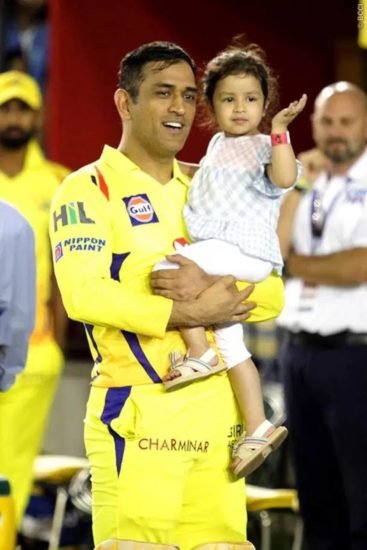 ahendra Singh Dhoni, Mahendra Singh Dhoni daughter, Mahendra Singh Dhoni and ziva, Mahendra Singh Dhoni with ziva, ms dhoni, ms dhoni with ziva, Daughter Ziva, zive in ipl, Preity Zinta, Preity Zinta kiss, Preity Zinta flying kiss, Ziva pics, Ziva photos, Ziva pictures, Preity Zinta in ipl, Preity Zinta in match, Flying Kiss, Flying Kiss in ipl, Dhoni in ipl, Dhoni pics, photo gallery"