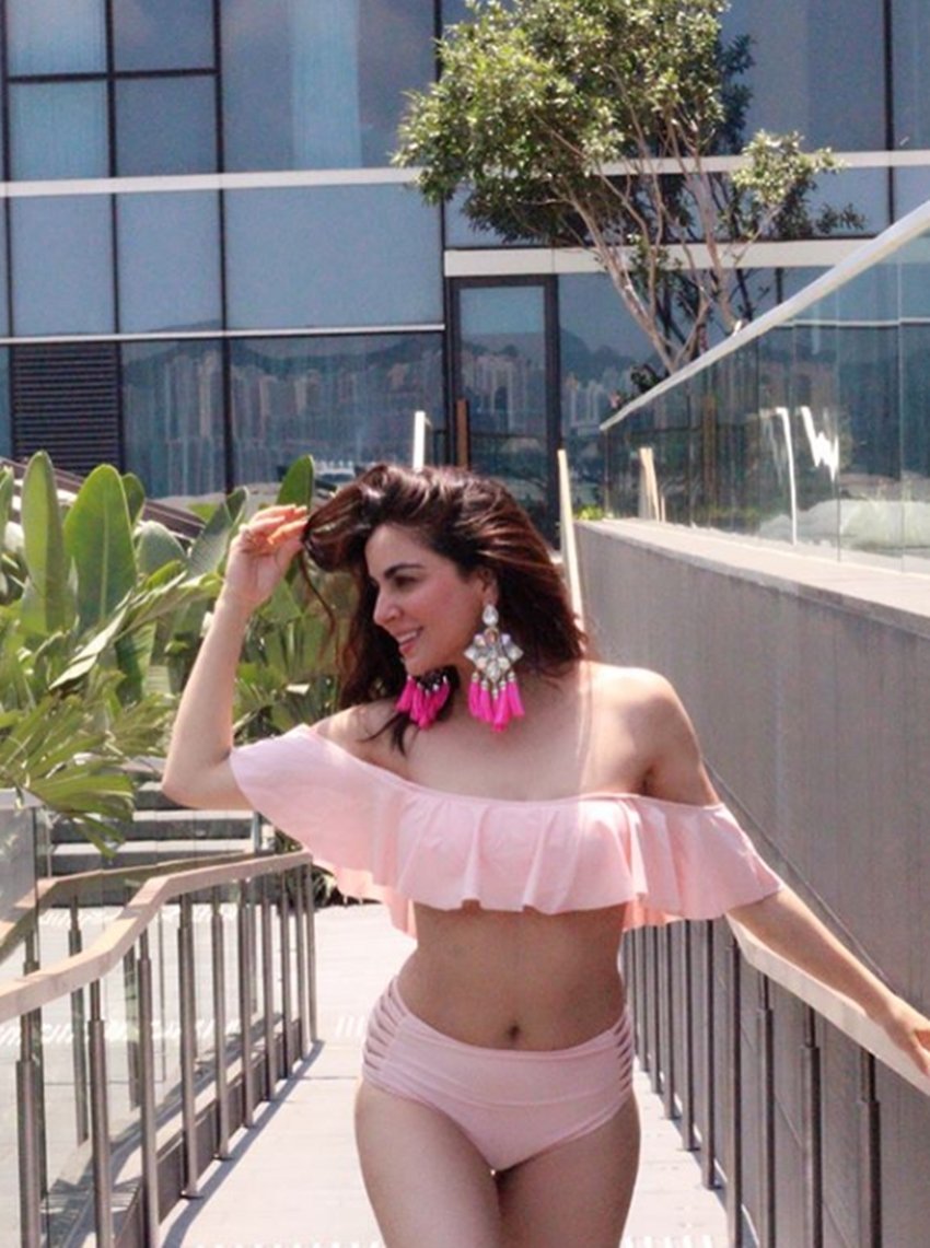kundali bhagya, kundali bhagya actress Shraddha, shraddha Arya ake prita, shraddha arya in her bold avtaar, shraddha arya seen beside swimming pool, shraddha arya enjoying sunkiss see pictures, see pictures of shraddha arya, bollywood news, television news, entertainment news, bollywood news, television news, entertainment news, bollywood news, television news
