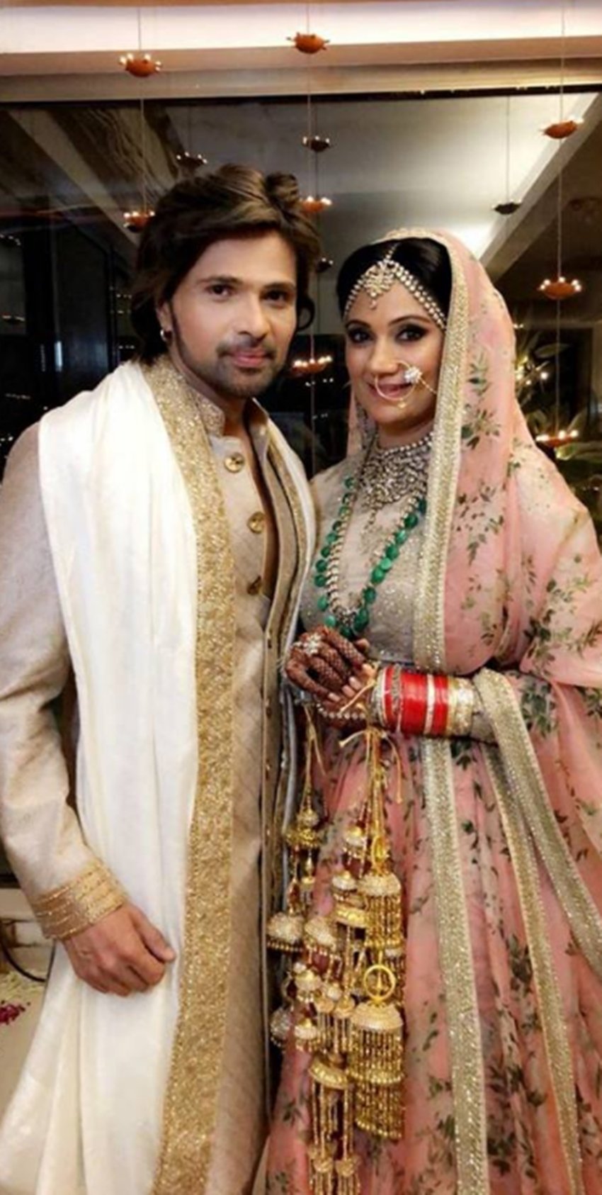 Himesh Reshammiya, Sonia Kapoor wedding, Himesh Reshammiya wedding, singer and composer himesh married to sonia, himesh log time girlfriend, himesh over 10 years girlfriend sonia kapoor, himesh announced his wedding on social media, himesh reshammiya and sonia kapoor wedding, himesh reshammiya, sonia kapoor, himesh reshammiya married to actress sonia, sonia kapoor, singer himesh revealed hi wedding, himesh announced hi wedding, entertainment news, bollywood news, television news, entertainment news, bollywood news, television news