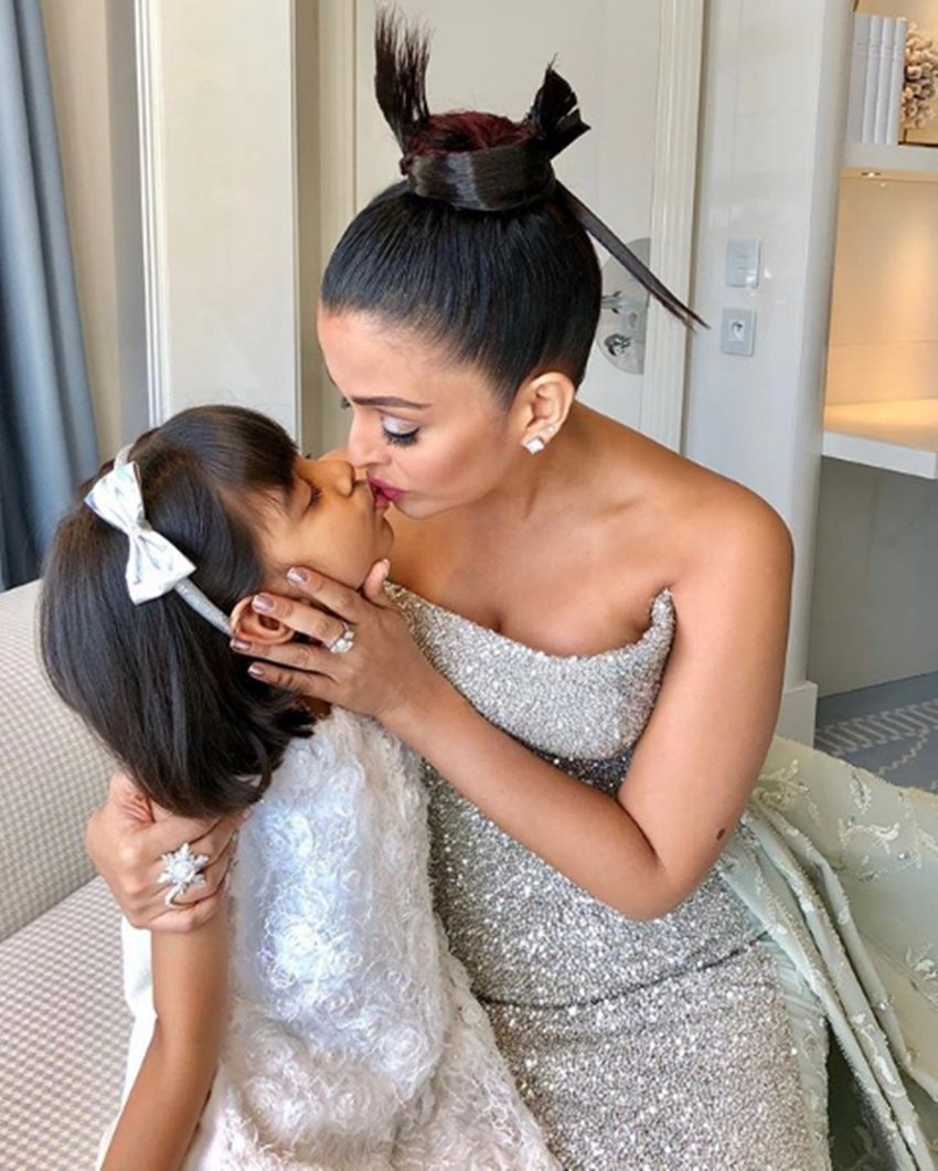 cannes 2018, aishwarya rai bachchan, aishwarya rai reached in red carpet in cannes, red carpet of cannes 2018, aishwarya rai daughter aradhya bachchan wore beautiful dress, aradhya white pretty fairy dress, see pictures of aishwarya rai bachchan, television news,entertainment news, bollywood news, television newse, ntertainment news, bollywood news, television news