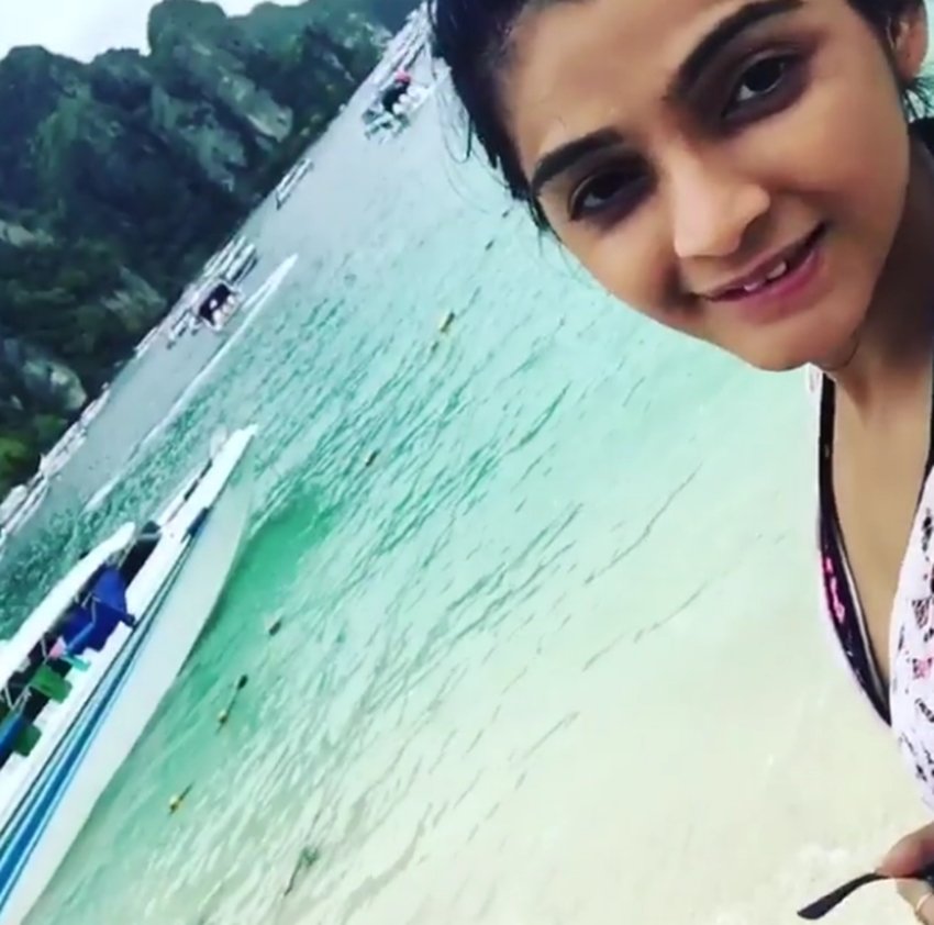 sasural simar ka, actress jyotsna, jyotsna chandola in beautiful beach, jyotsna with husband, see pictures ofbhagonwali actress jyotsna, entertainment news, bollywood news, television news, entertainment news