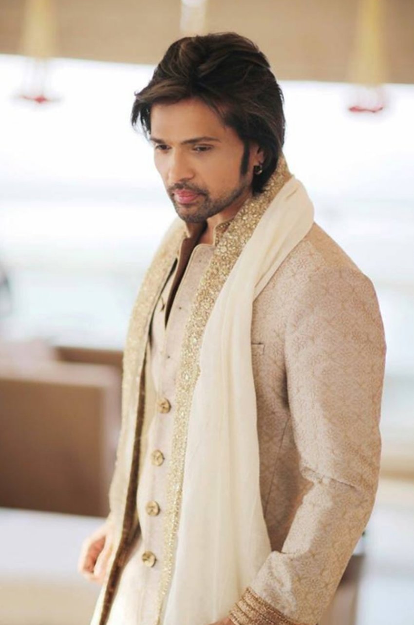 Himesh Reshammiya, Sonia Kapoor wedding, Himesh Reshammiya wedding, singer and composer himesh married to sonia, himesh log time girlfriend, himesh over 10 years girlfriend sonia kapoor, himesh announced his wedding on social media, himesh reshammiya and sonia kapoor wedding, himesh reshammiya, sonia kapoor, himesh reshammiya married to actress sonia, sonia kapoor, singer himesh revealed hi wedding, himesh announced hi wedding, entertainment news, bollywood news, television news, entertainment news, bollywood news, television news