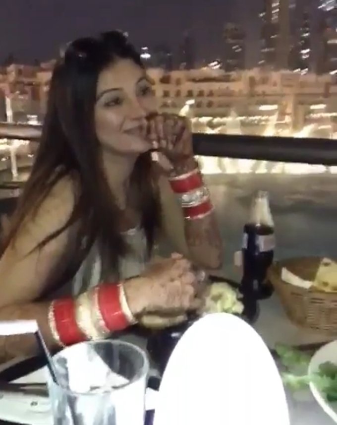 Himesh Reshammiya, himesh on honeymoon period, himesh with Sonia Kapur, himesh working out on holidays, see pictures of music composer turns singer and actor himesh, entertainment news, bollywood news, television news,entertainment news, bollywood news, television news