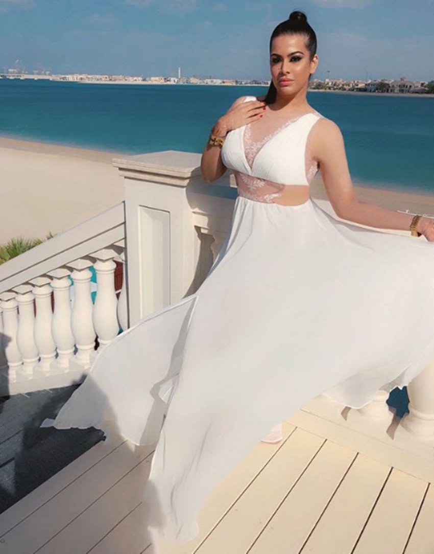 Photos of Sanjay dutt daughter, Sanjay dutt daughter trishala, Sanjay dutt daughter sizzling pictures, trishala dutt sizzling pictures, pictures posted by trishala on instagram, see pictures of Sanjay dutt daughter, entertainment news, bollywood news, television news,entertainment news, bollywood news, television news