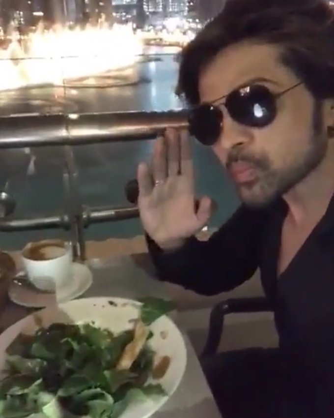 Himesh Reshammiya, himesh on honeymoon period, himesh with Sonia Kapur, himesh working out on holidays, see pictures of music composer turns singer and actor himesh, entertainment news, bollywood news, television news,entertainment news, bollywood news, television news