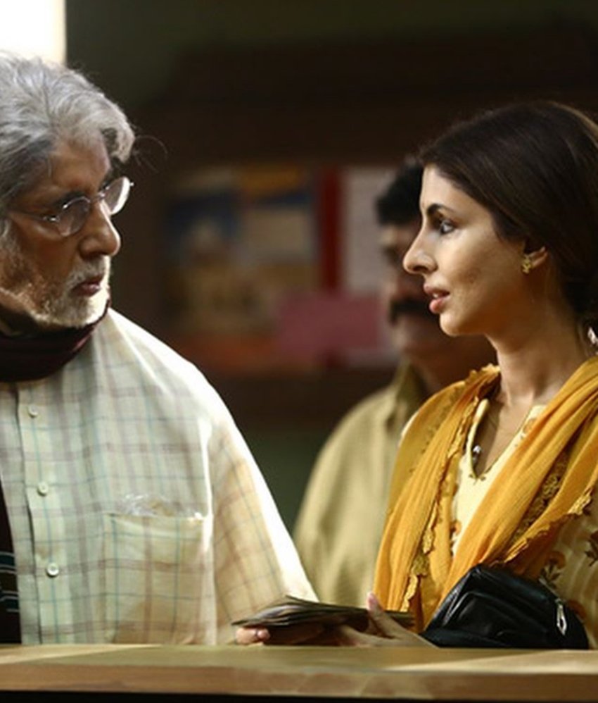 amitabh bachchan, amitabh with shweta bahchchan, shweta nanda, amitabh supporting daughter shweta, shweta bachchan debute in acting, entertainment news. bollywood news, television news, entertainment news. bollywood news, television news