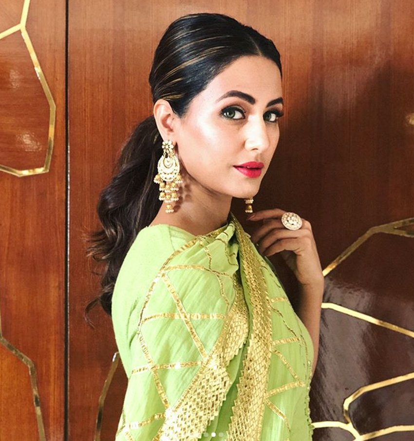 hina khan, hina khank wore light green sharara dress, hina khan looks fab on traditional avatar, hina khan pictures, ex contestant of bigg boss season 11 hina khan, bollywood news, televisionn newsentertainment news, bollywood news, televisionn news ,televisionn news, entertainment news, bollywood news, televisionn newsentertainment news, bollywood news, televisionn news