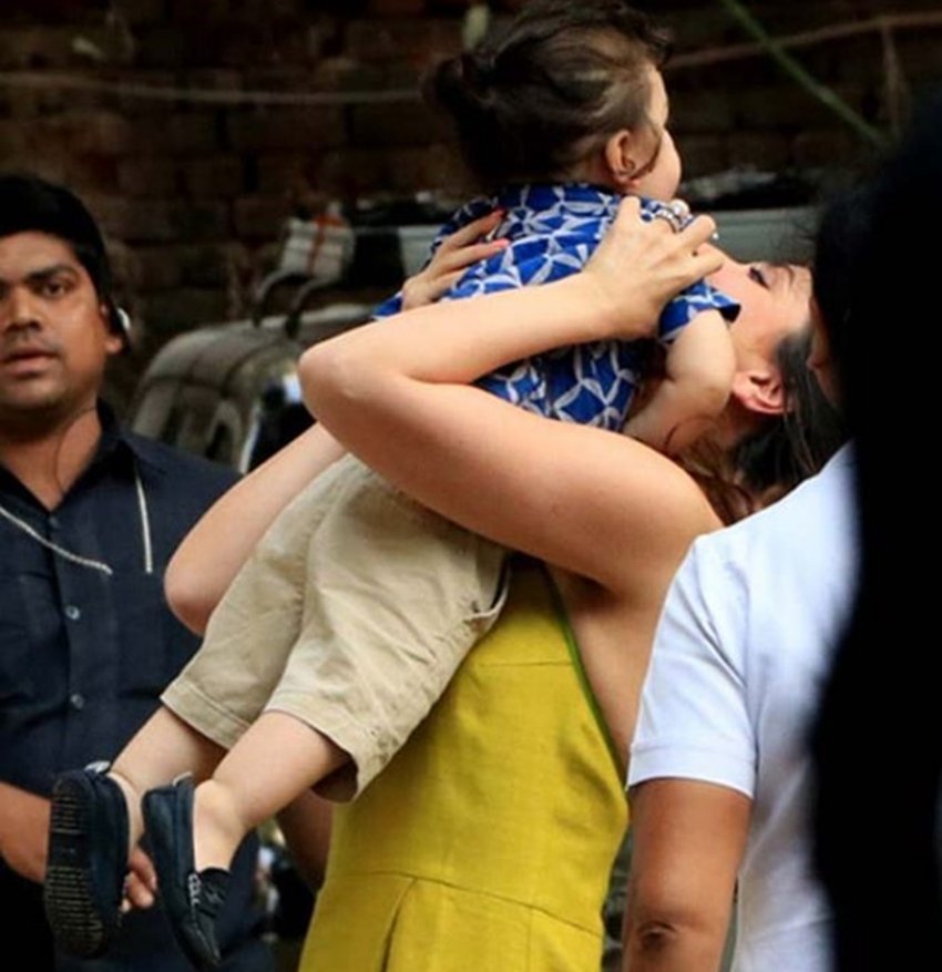 kareena kapoor with naughty son taimur ali khan bebo loving taimur so much see cute pictures of mom bebo and son taimur, televisionn news, entertainment news, bollywood news, televisionn newsentertainment news, bollywood news, televisionn news, televisionn news, entertainment news, bollywood news, televisionn newsentertainment news, bollywood news, televisionn news