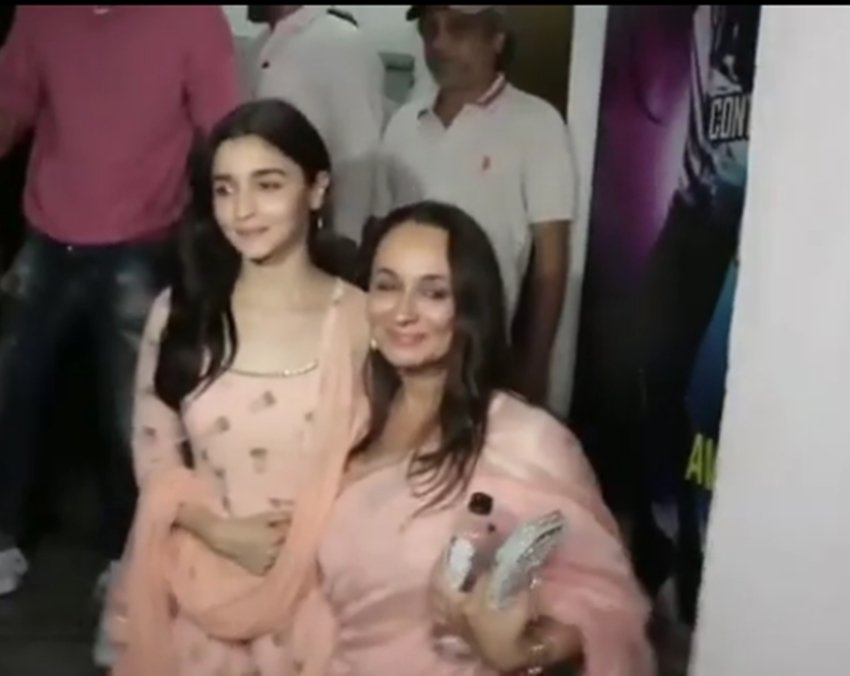 RAAZI, alia bhatt, mom Soni Razdan, alia with mom soni, alia and soni reached to watch Raazi, Raazi screening, alia with Ranbir kapoor, entertainment news, bollywood news, television news, entertainment news, bollywood news, television news,entertainment news, bollywood news, television news