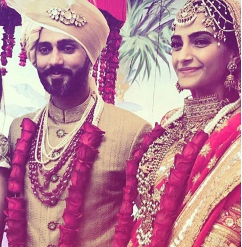 sonam kapoor, sonam kapoor marriage, sonam kapoor wedding, sonam kapoor marriage pics, sonam kapoor wedding pics, anand ahuja, Sonam Kapoor and Anand Ahuja, Sonam Kapoor and Anand Ahuja Wedding, Sonam Kapoor and Anand Ahuja Marriage