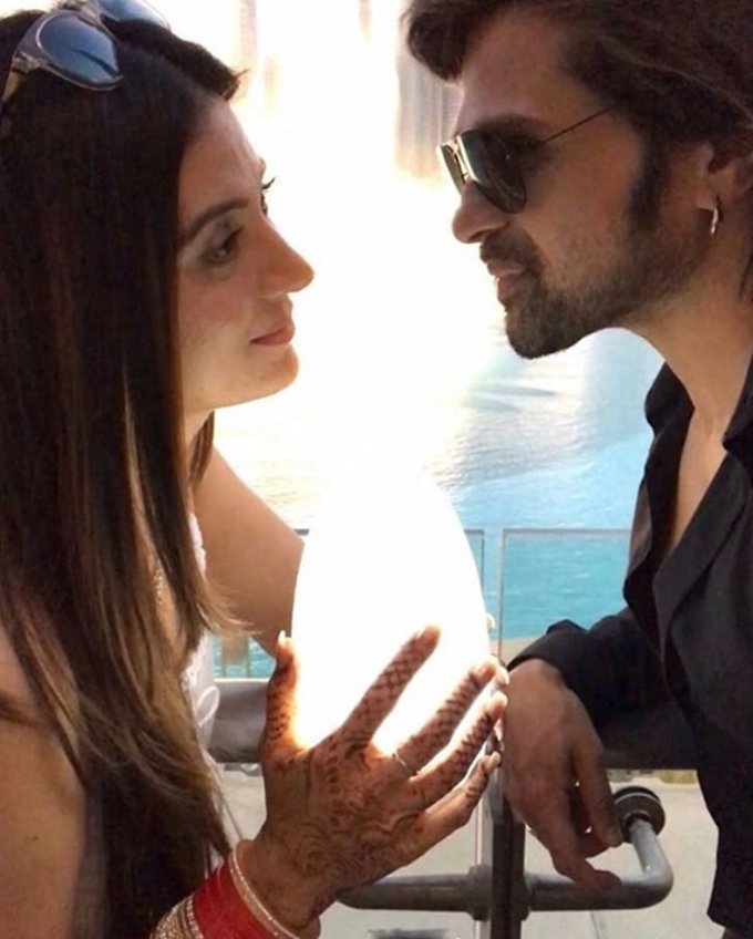 Himesh Reshammiya, himesh on honeymoon period, himesh with Sonia Kapur, himesh working out on holidays, see pictures of music composer turns singer and actor himesh, entertainment news, bollywood news, television news,entertainment news, bollywood news, television news