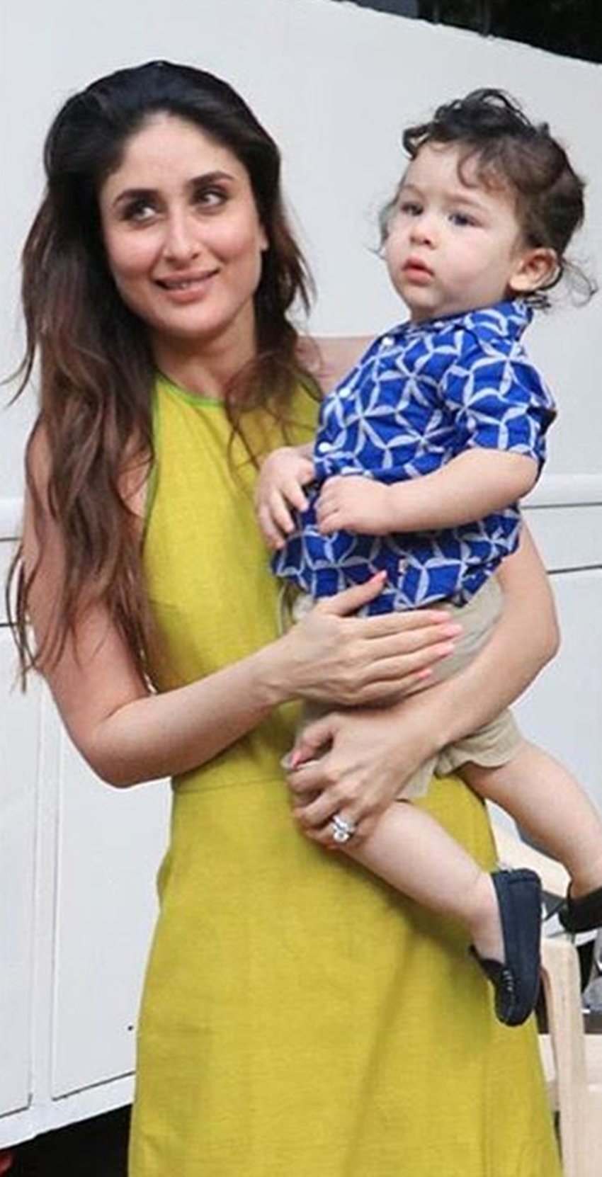 kareena kapoor with naughty son taimur ali khan bebo loving taimur so much see cute pictures of mom bebo and son taimur, televisionn news, entertainment news, bollywood news, televisionn newsentertainment news, bollywood news, televisionn news, televisionn news, entertainment news, bollywood news, televisionn newsentertainment news, bollywood news, televisionn news