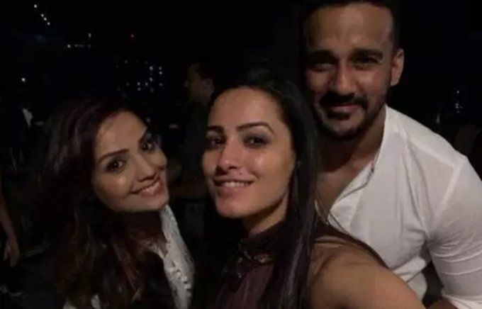 PHOTOS of naagin 3 actress, Anita Hassanandani house party, get together of all tv stars, see inside pictures of naagin 3 actress, Anita Hassanandani party, Anita Hassanandani house party, television, entertainment news, bollywood news, television news, entertainment news, bollywood news, television