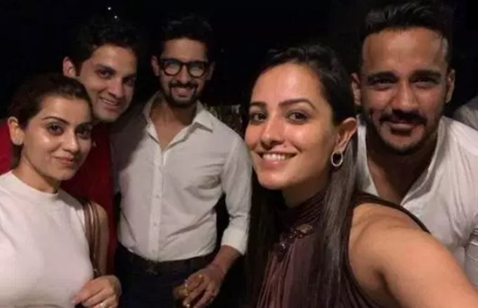 PHOTOS of naagin 3 actress, Anita Hassanandani house party, get together of all tv stars, see inside pictures of naagin 3 actress, Anita Hassanandani party, Anita Hassanandani house party, television, entertainment news, bollywood news, television news, entertainment news, bollywood news, television