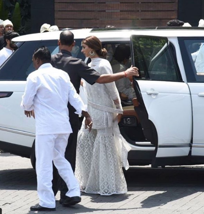 sonam kapoor, sonam kapoor marriage, sonam kapoor wedding, sonam kapoor marriage pics, sonam kapoor wedding pics, anand ahuja, Sonam Kapoor and Anand Ahuja, Sonam Kapoor and Anand Ahuja Wedding, Sonam Kapoor and Anand Ahuja Marriage