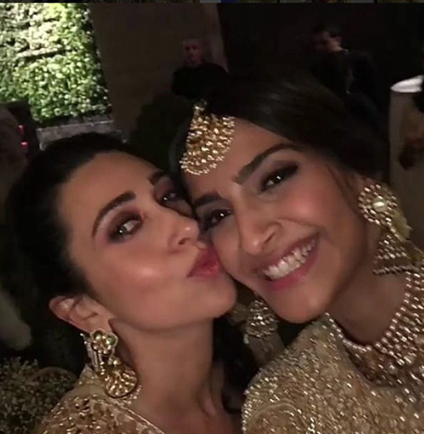 sonam kapoor, sonam kapoor marriage, sonam kapoor wedding, sonam kapoor marriage pics, sonam kapoor wedding pics, anand ahuja, Sonam Kapoor and Anand Ahuja, Sonam Kapoor and Anand Ahuja Wedding, Sonam Kapoor and Anand Ahuja Marriage
