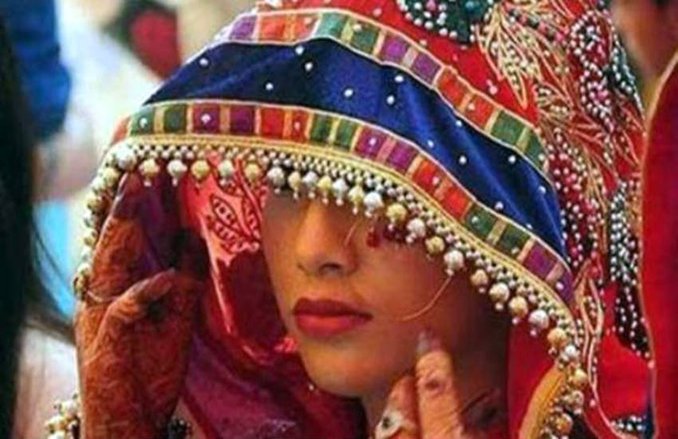 यूपी: नई दुल्हन ने पान मसाला खाने से रोका तो पति ने कर दी पिटाई, 15 दिन में टूटी शादी