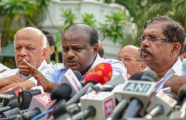 HD Kumaraswamy, JDS, BJP, Congress, Yeddyurappa, karnataka election results, karnataka election results 2018, कर्नाटक चुनाव परिणाम, कर्नाटक चुनाव परिणाम 2018, वजुभाई वाला, karnataka election results date, karnataka assembly election results, karnataka assembly election results 2018, karnataka election results 2018 date, karnataka election results date 2018, karnataka election results 2018 date, karnataka election results time, election results