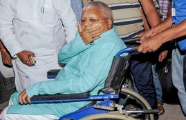 Tejashwi Yadav, Lalu yadav, Raghubar das, Jharkhand chief minister Raghubar Das, Tej pratap yadav marriage, parole, rims, Ranchi, jansatta, Hindi news, News in Hindi, Jansatta