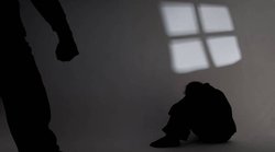एमपी: कोचिंग सेंटर के बाहर कर रहा था अश्‍लील हरकत, लड़कियों ने धुन दिया