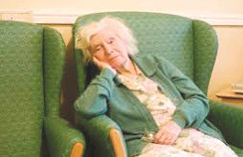 elderly parents, old age home, old age parents, son, income of children, social issues, women empowerment, women, national news in hindi, international news in hindi, political news in hindi, economy, india news in hindi, world news in hindi, jansatta editorial, jansatta article, hindi news, jansatta