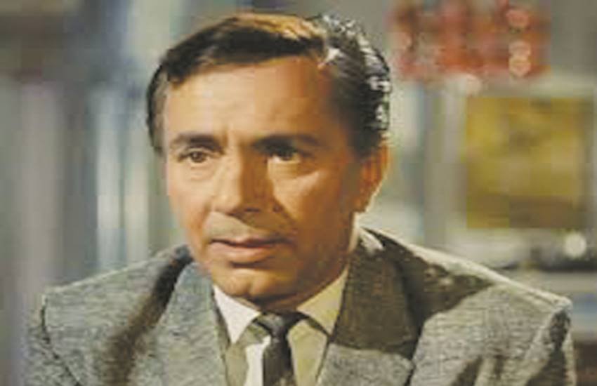 अपने करियर के शुरुआती दिनों में बलराज ने साहित्य लेखन से जीवन यापन किया। अपने करियर के शुरुआती दिनों में बलराज ने साहित्य लेखन से जीवन यापन किया।