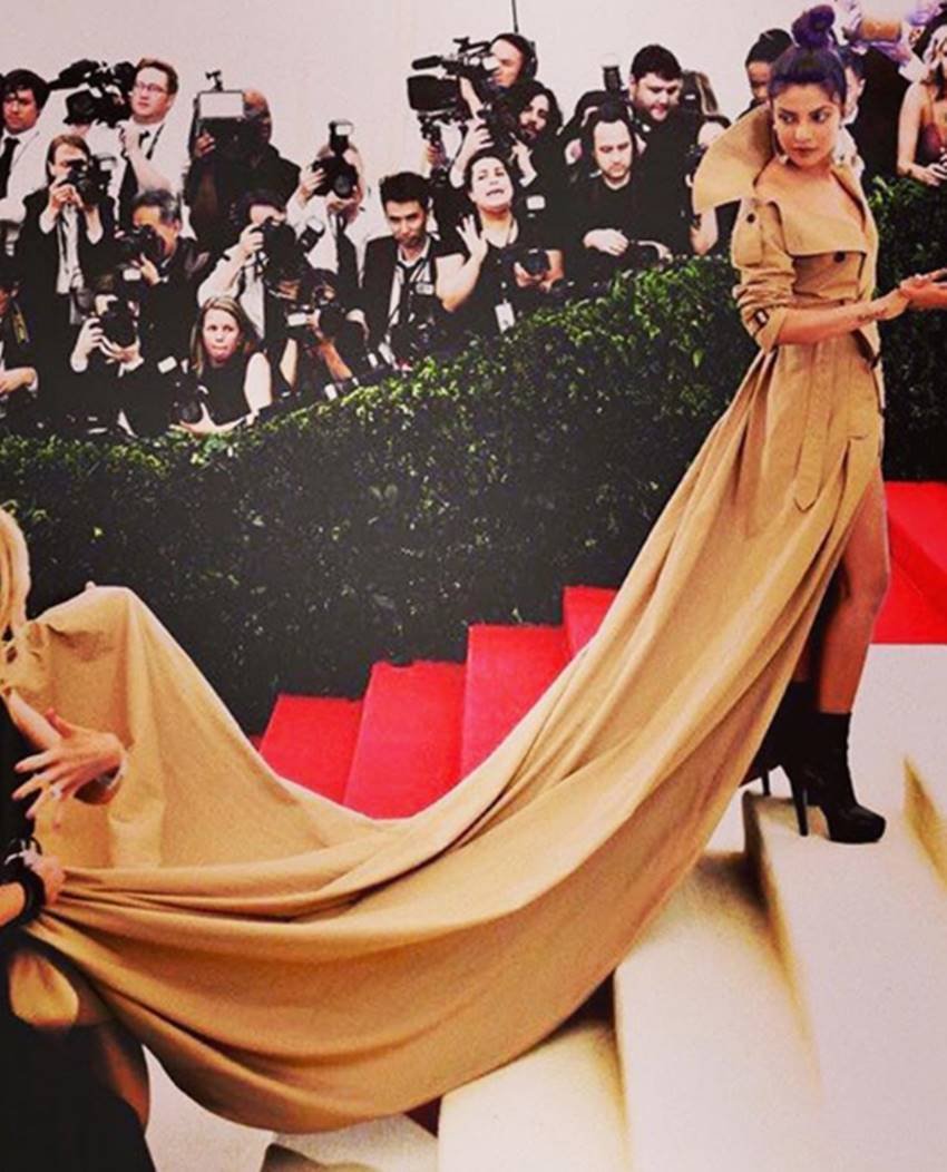 Priyanka Chopra, Priyanka Chopra pics, Priyanka Chopra photos, Priyanka Chopra pictures, Priyanka Chopra trolls, Priyanka Chopra dress, Priyanka Chopra new dress, Met Gala, Met Gala 2018, Met Gala pics, Met Gala photos, Met Gala pictures, Met Gala and bollywood, bollywood in Met Gala, Ralph Lauren Dress, Ralph Lauren Dress of priyanka, Social Media, Social Media trolls, photo gallery