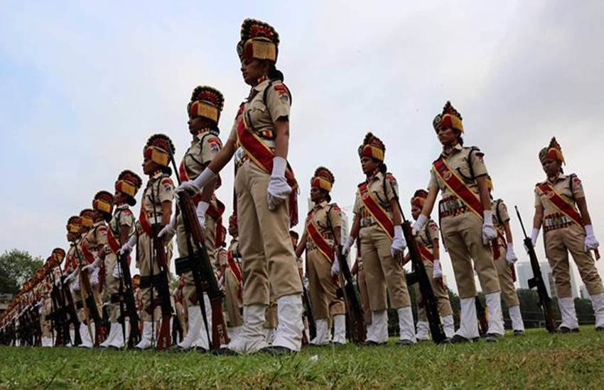 Indian Railway, RRB, Railway Protection Force, RPF Recruitment 2018: आवेदन प्रक्रिया 1 से 30 जून 2018 तक चलेगी।