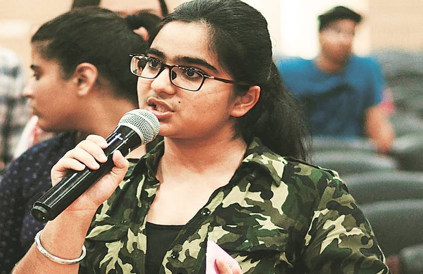 Delhi university admission, advice session, DU admission, du, phd, mphill, student union in du, national news in hindi, international news in hindi, political news in hindi, economy, india news in hindi, world news in hindi, jansatta editorial, jansatta article, hindi news, jansatta