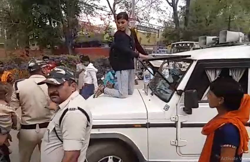 वीडियो से लिया गया स्क्रीनशॉट।