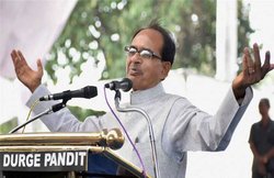 मंदसौर में शिवराज की रैली, मृत किसान के बेटे से पुलिस ने लिया वादा- कार्यक्रम में हिंसा नहीं करोगे