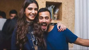 sonam kapoor, sonam kapoor marriage, sonam kapoor sangeet, sonam kapoor sangeet live