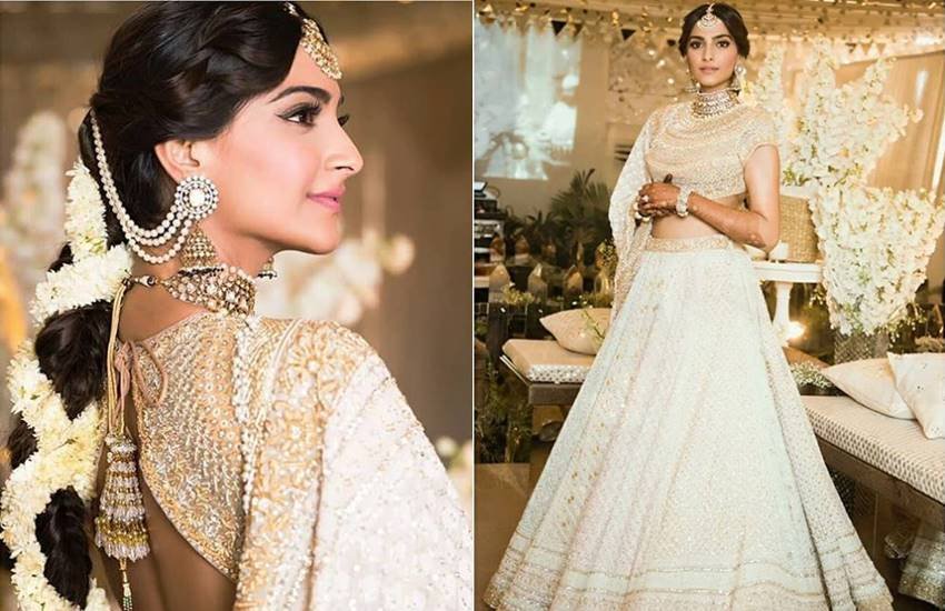 Bollywood Actress Sonam Kapoor, Sonam Kapoor-Anand Ahuja mehendi celebrations, Actress Sonam Kapoor mehendi Photos, mehendi, Anand Ahuja, Sonam Kapoor-Anand Ahuja photos, Sonam Kapoor-Anand Ahuja photos Viral, Sonam Kapoor-Anand Ahuja on Social Media, Sonam Kapoor Abu Jani-Sandeep Khosla outfit, Abu Jani-Sandeep Khosla outfit