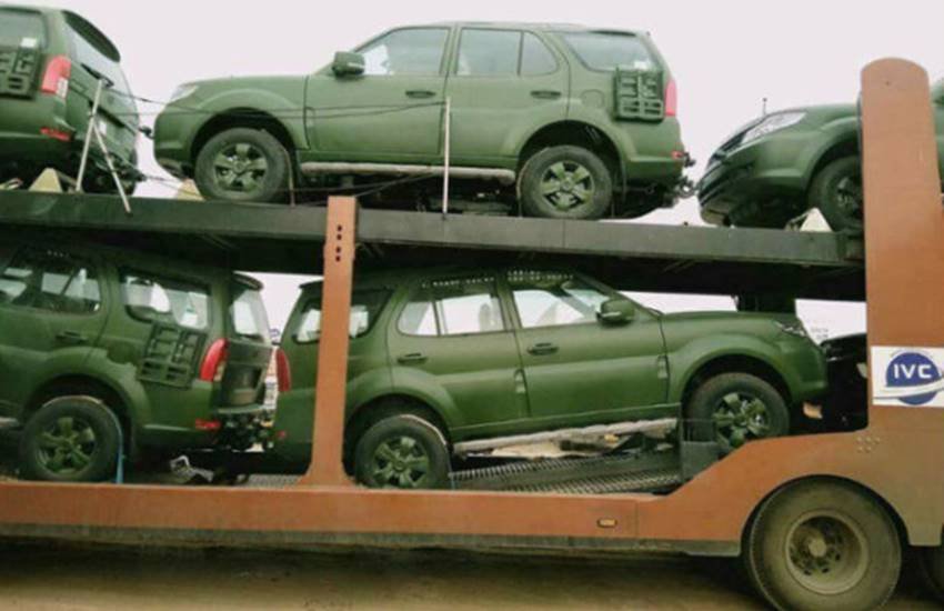 Tata Safari, Tata Safari storm, Safari storm, Tata Safari army, army Tata Safari, army Tata Safari pics, army Tata Safari price, Tata Motors, Cars used by Indian army, Tata Safari Army edition,