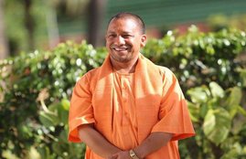Yogi adityanath, cm yogi, up topper, High school topper, cheque, cheque bounce, barabanki, barabanki Hindi news, news in Hindi, jansatta