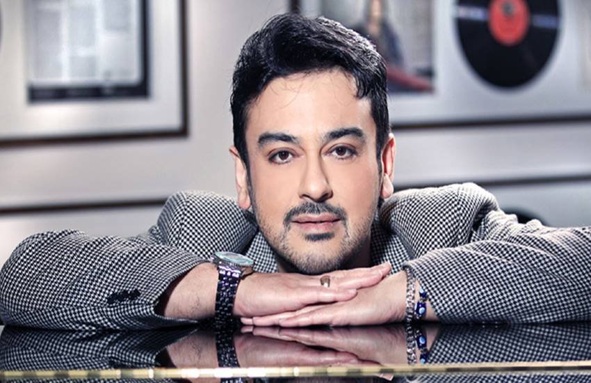 Adnan Sami, Adnan Sami staff called dog, Adnan Sami staff, Indian, Kuwait, Sushma Swaraj, mea, Pakistan, Pakistani, Hindi news, News in Hindi, Jansatta