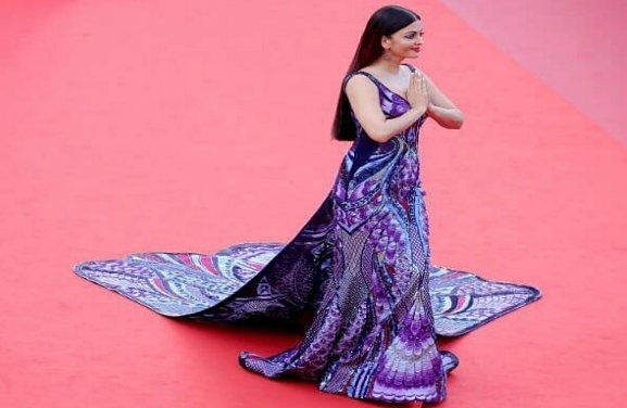 Aishwarya Rai Bachchan,Cannes Film Festival, Aishwarya Rai Bachchan photos, Aishwarya Rai Bachchan daughter ayadhya bachchan, Aishwarya Rai Bachchan news in hindi
