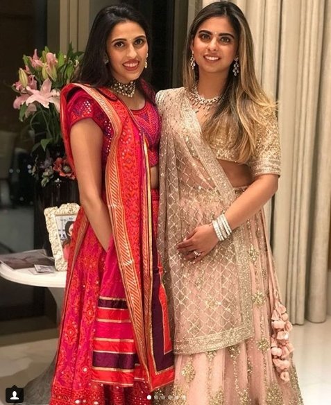 Mukesh Ambani, Isha Ambani, Isha Ambani Engagement, Isha Ambani Wedding, Anand Piramal, Anand Piramal Isha Ambani, Isha Ambani wedding news, Isha Ambani wedding date, Isha Ambani marriage date, ambani family, mukesh ambani family