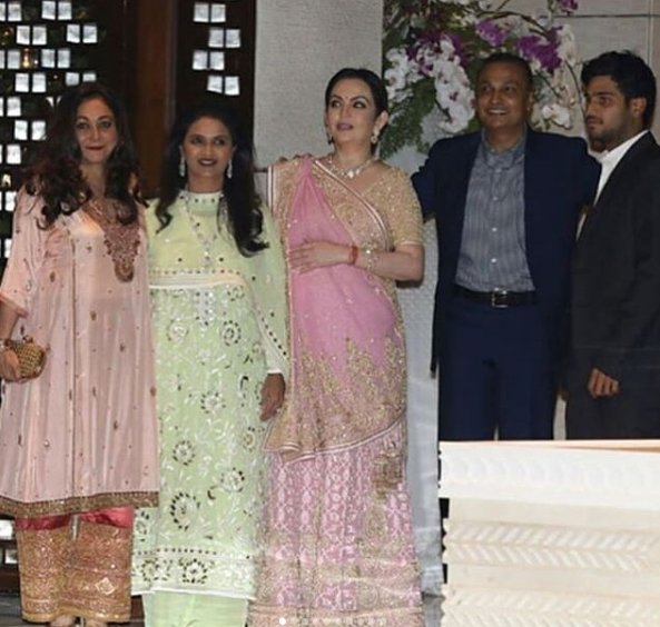 Mukesh Ambani, Isha Ambani, Isha Ambani Engagement, Isha Ambani Wedding, Anand Piramal, Anand Piramal Isha Ambani, Isha Ambani wedding news, Isha Ambani wedding date, Isha Ambani marriage date, ambani family, mukesh ambani family
