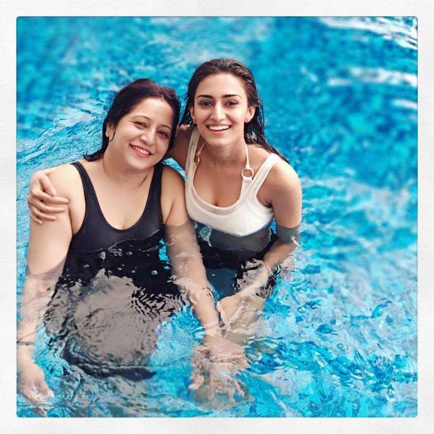 Kuch Rang Pyaar Ke Aise Bhi,Sonakshi,Erica Fernandes,bikini,Erica fernandes in bikini,Erica fernandes hot pictures