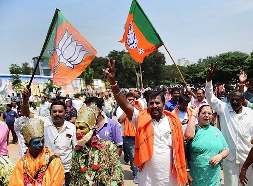 karnataka election results, karnataka election results 2018, कर्नाटक चुनाव परिणाम, कर्नाटक चुनाव परिणाम 2018, karnataka election results date, karnataka assembly election results, karnataka assembly election results 2018, karnataka election results 2018 date, karnataka election results date 2018, karnataka election results 2018 date, karnataka election results time, election results, bjp workers, bjp workers pics, bjp workers celebration, bjp workers photos, photo gallery