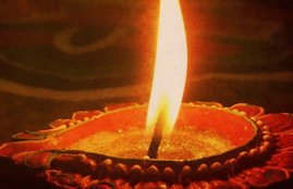 Ghee Lamp, Ghee Lamp facts, Ghee Lamp benefits, Ghee Lamp in hindu, Ghee, Ghee facts, Ghee in worship, Ghee Lamp in worship, Lamp in Worship, Burn Ghee Lamp, Ghee in prayers, Religion news