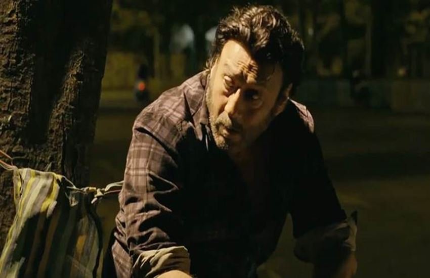 घटना के वक्त जैकी की उम्र महज 10 साल थी और वे अपने भाई से 7 साल छोटे थे। घटना के वक्त जैकी की उम्र महज 10 साल थी और वे अपने भाई से 7 साल छोटे थे।