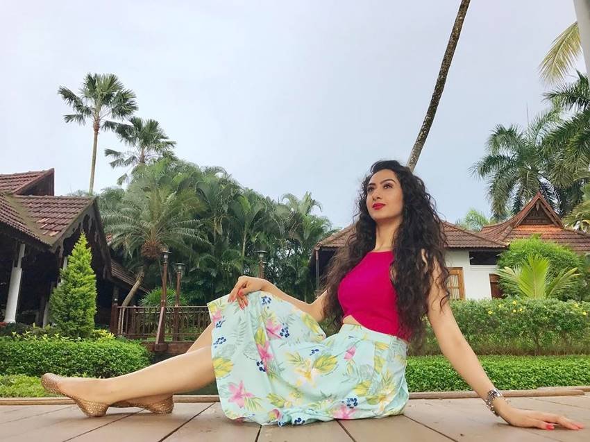 daler mehndi,jessica singh mehndi,gurdeep mehndi,daler mehndi daughter-in-law,jessica mehndi,daughter-in-law,news,pictures,sizzling