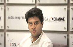 भोपाल में डेरा डालने की तैयारी में ज्योतिरादित्य सिंधिया, शिवराज सरकार से मांगा बंगला