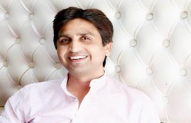 kumar vishvas