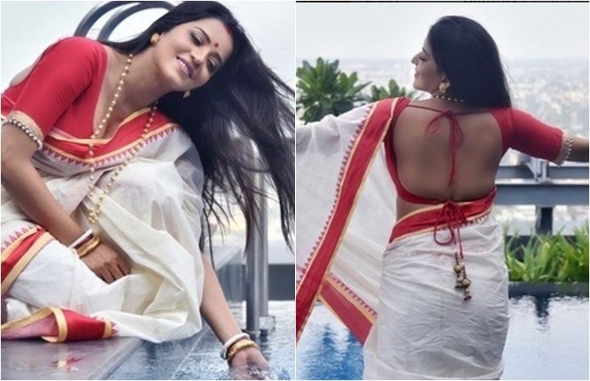 Bhojpuri actress, Mona Lisa, Mona Lisa hot moves, Mona Lisa, ranveer and deepika, Ram Leela, Mona Lisa song, entertainment news, bollywood news, television, entertainment news, bollywood news, television news, entertainment news, bollywood news, television