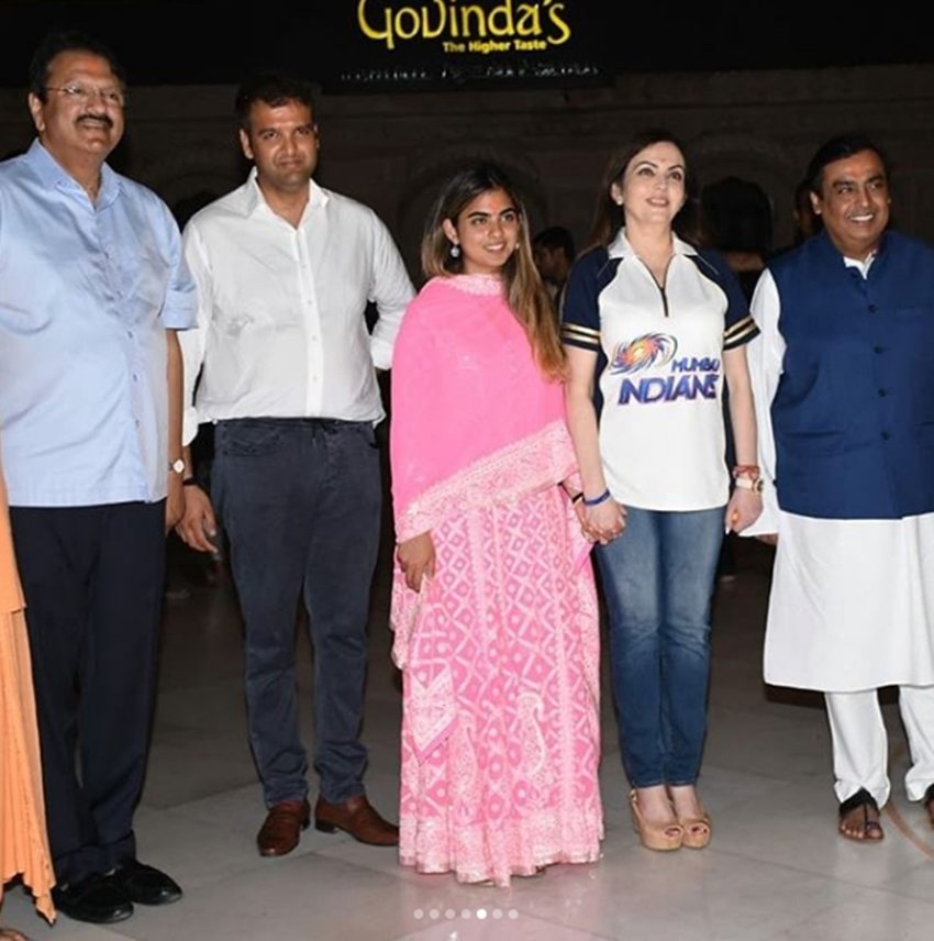 Mukesh Ambani, Isha Ambani, Isha Ambani Engagement, Isha Ambani Wedding, Anand Piramal, Anand Piramal Isha Ambani, Isha Ambani wedding news, Isha Ambani wedding date, Isha Ambani marriage date, ambani family, mukesh ambani family