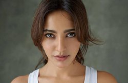 रनिंग के साथ पिलेट्स एक्सरसाइज करती हैं एक्ट्रेस नेहा शर्मा, जानिए डाइट प्लान और वर्कआउट रूटीन